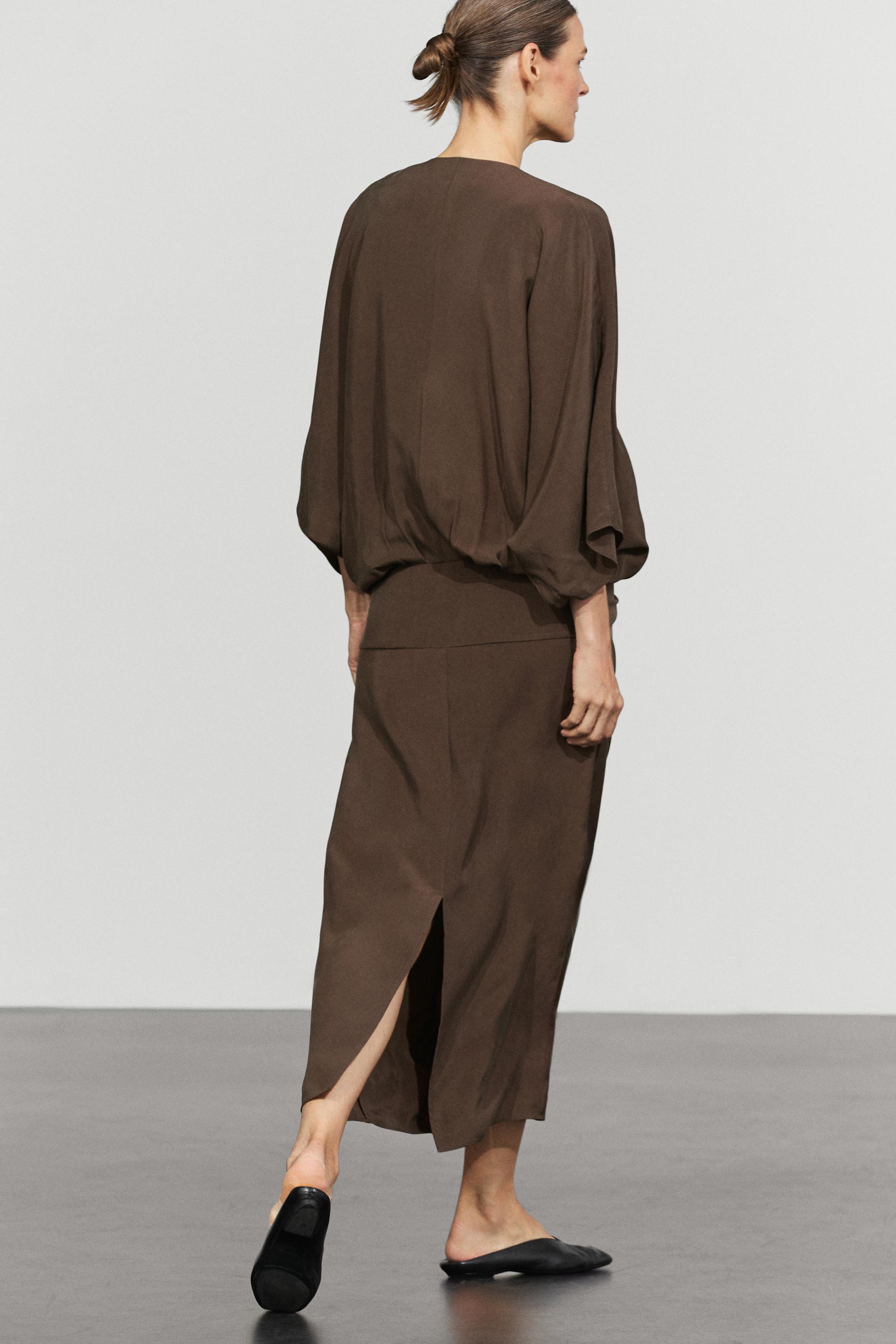 Fluid midi dress with gathered sash